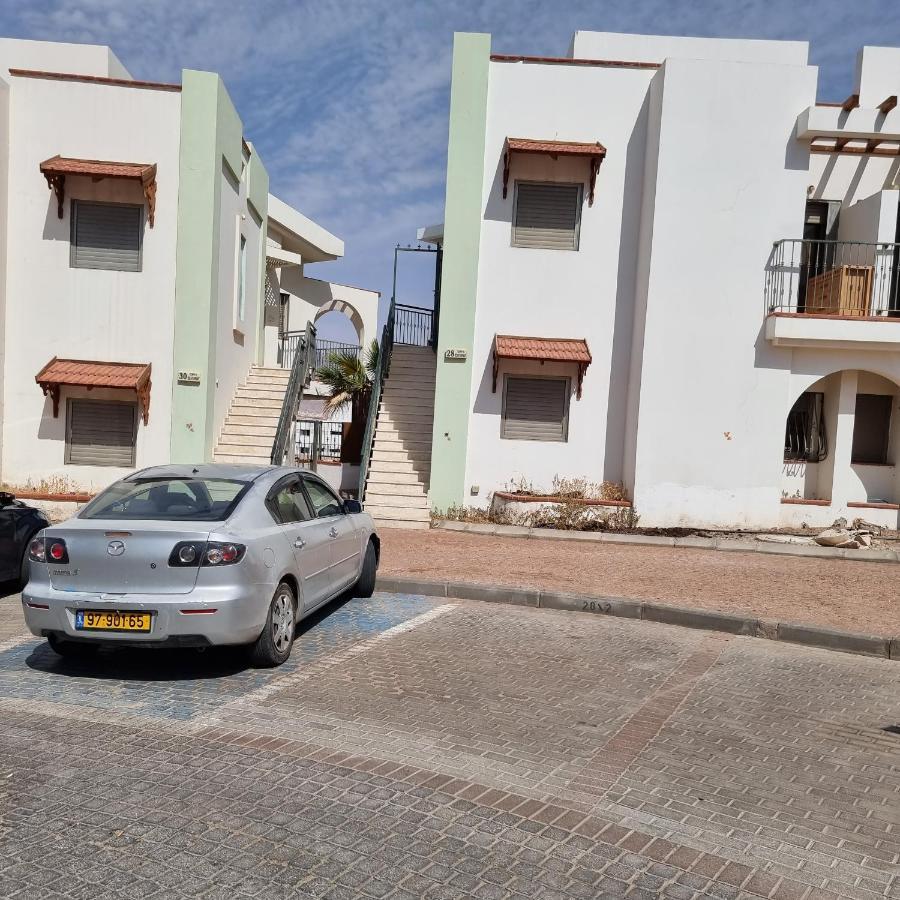 Daniel'S Garden Apartment เอลัต ภายนอก รูปภาพ